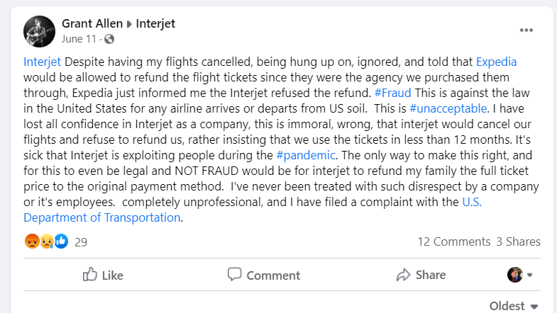 Complaint about Interjet posted on Facebook.