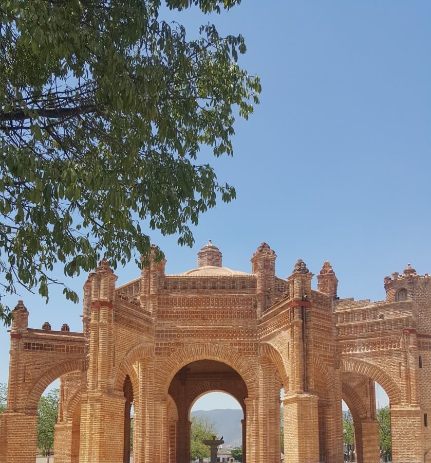 A Moorish'style fountain.